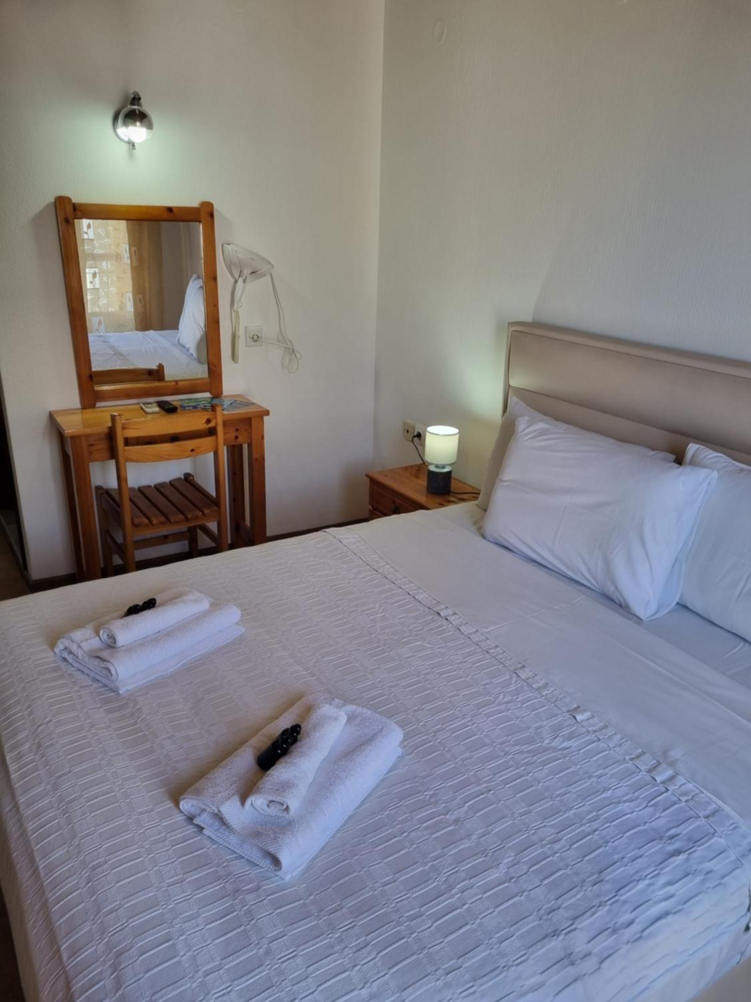 Zeus Guesthouse Panagia  Exteriér fotografie